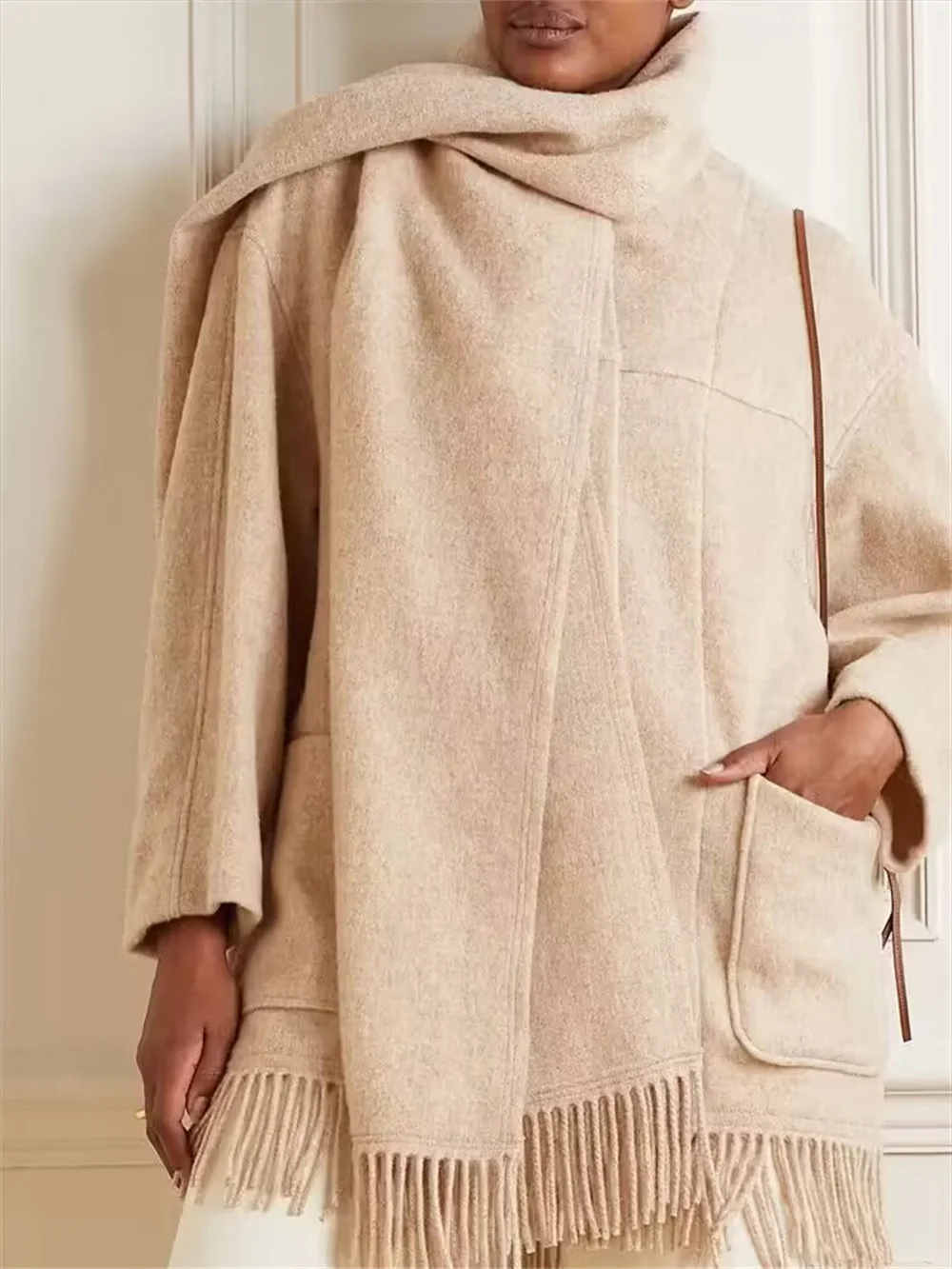 Дамско палто с шал и яка с ресни, Полушерстяное палто, есен 2023, Нов дамски монофонични свободен яке-жилетка с дълъг ръкав Изображение 0