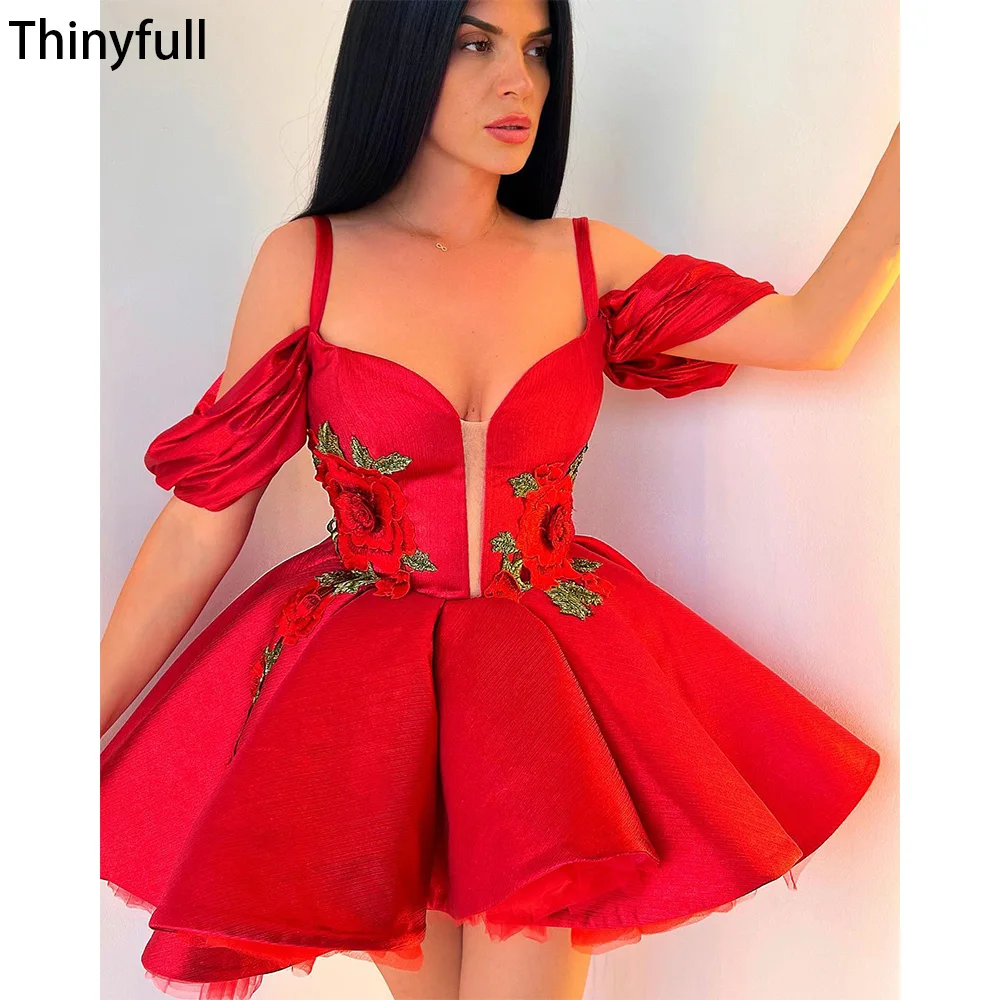 Тънки Червени Рокли за Партита в Саудитска Арабия с открити рамене, вечерни рокли за абитуриентски бал с 3D цветя, Празнични рокли Изображение 0