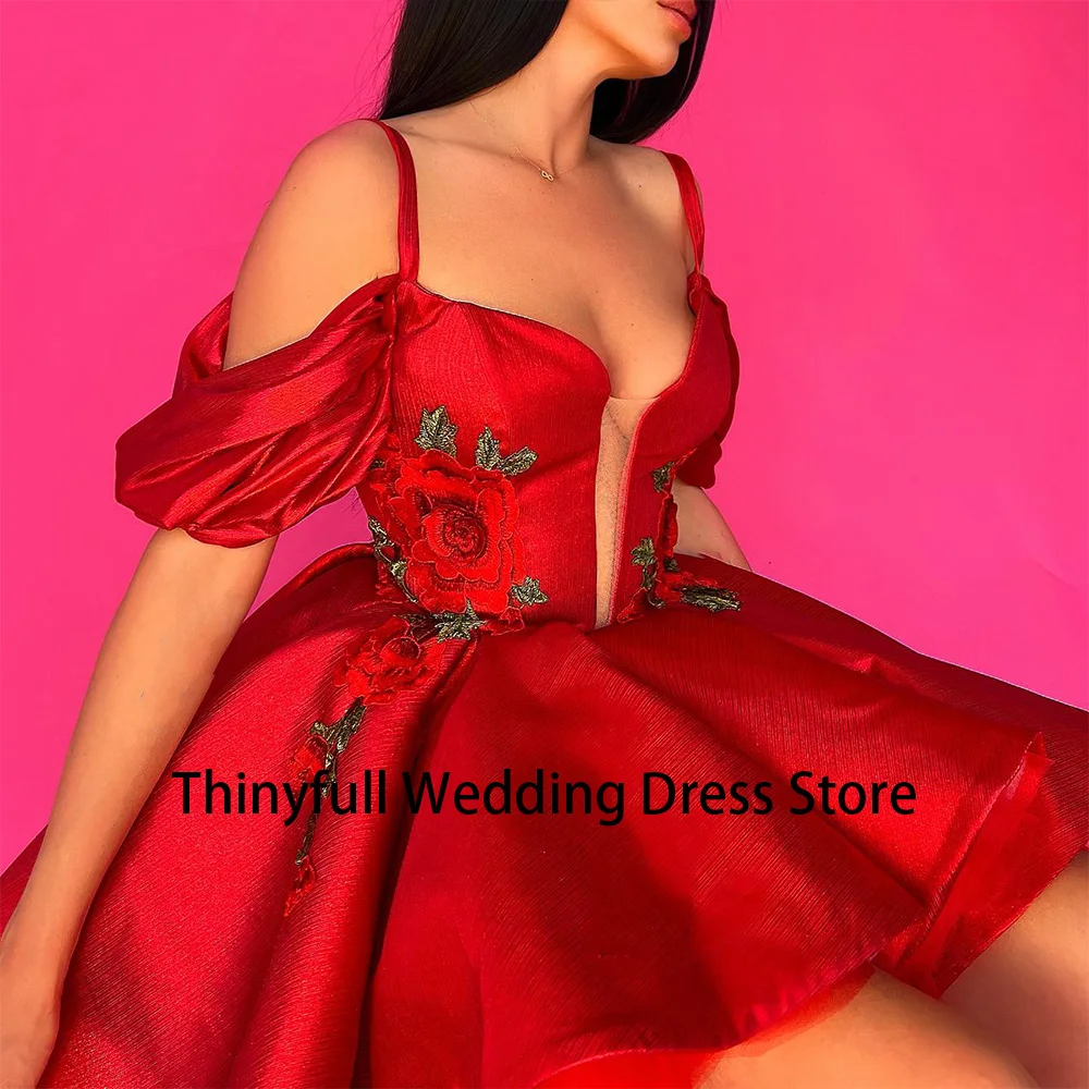 Тънки Червени Рокли за Партита в Саудитска Арабия с открити рамене, вечерни рокли за абитуриентски бал с 3D цветя, Празнични рокли Изображение 2